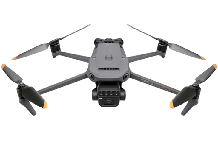 DJI Mavic 3 Multispectral drons ar multispektrālo kameru un RTK moduli precīzās lauksaimniecības uzdevumiem.